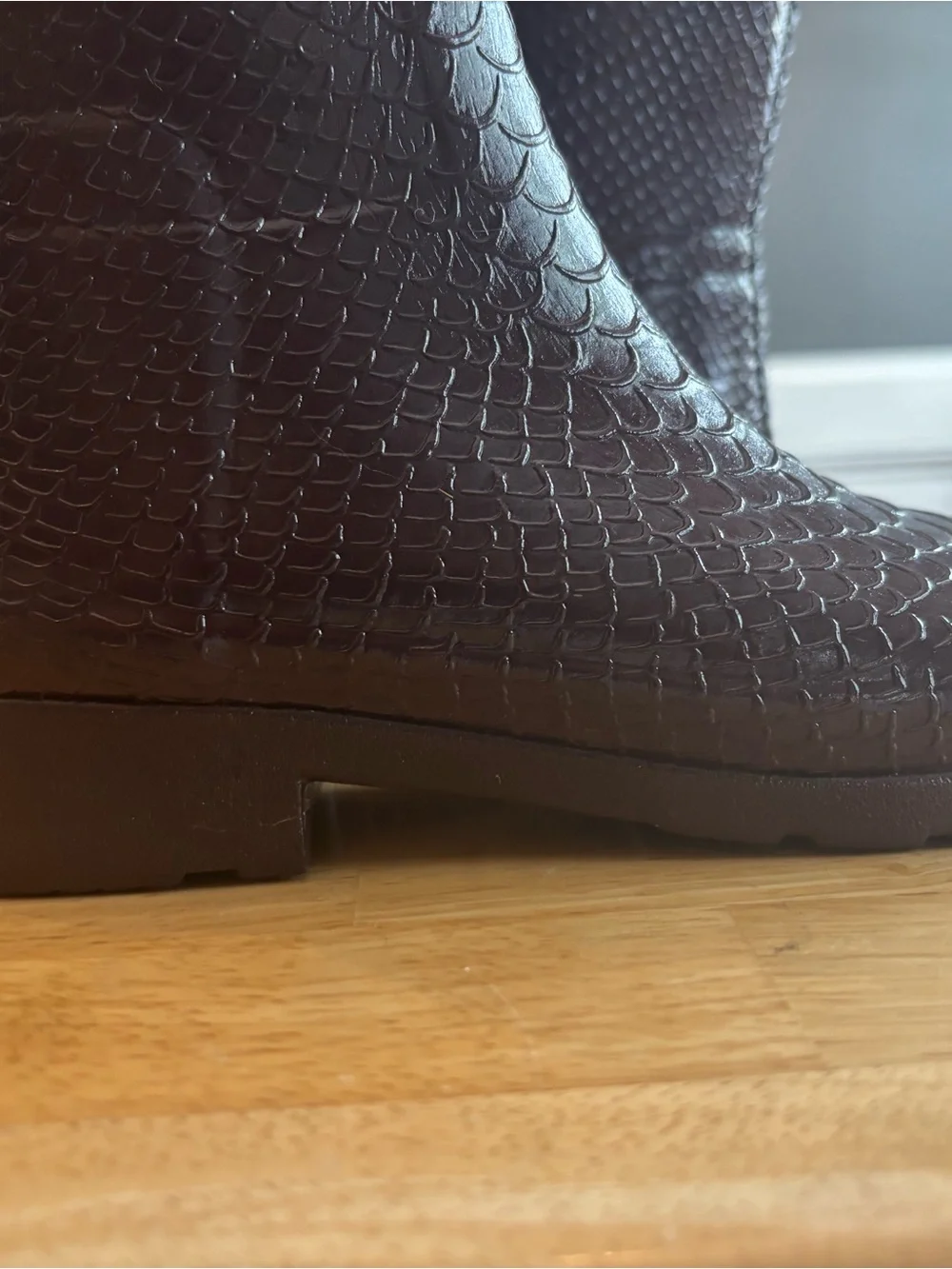 NWOT Hunter limited edition Carnaby “snakeskin” embossed Tall Rain boot sz 6 - Picture 8 of 10